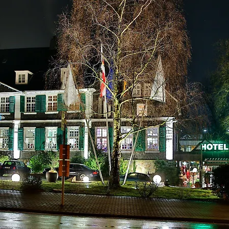 Parkhotel Fritz Am Brunnen מלון שוולם