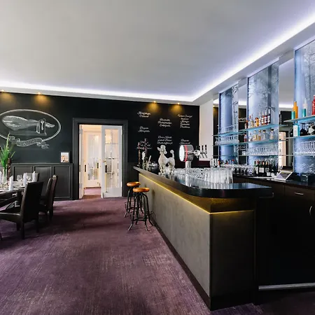 Parkhotel Fritz Am Brunnen מלון שוולם