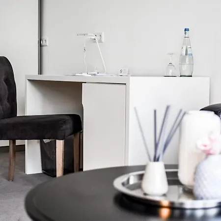 Parkhotel Fritz Am Brunnen 4* شفيلم