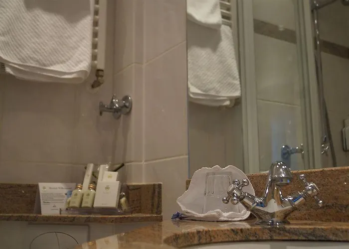 Parkhotel Fritz Am Brunnen 4*